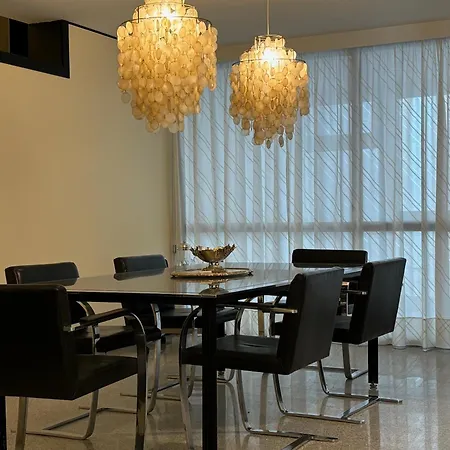 Elite Arena Apartment